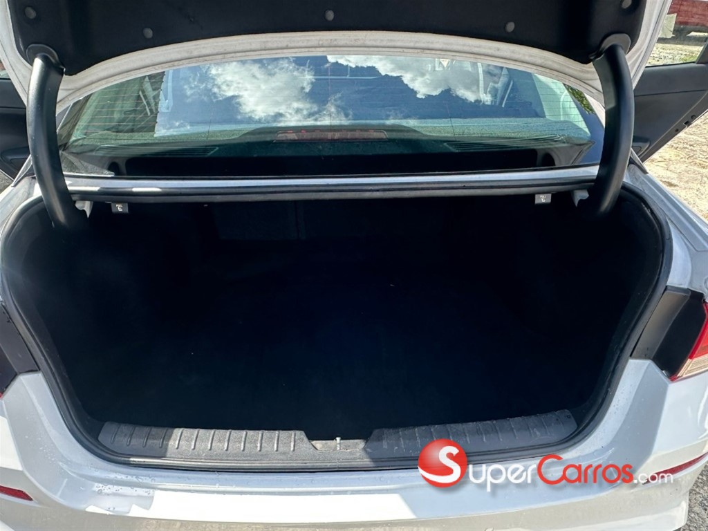 2020 Kia Optima FE — foto 4 / 12