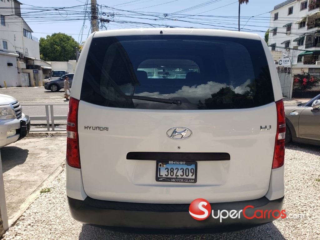 2018 Hyundai H 1 TQ6 — foto 10 / 11