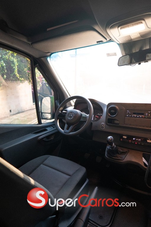 2024 Mercedes-Benz Sprinter — foto 6 / 8