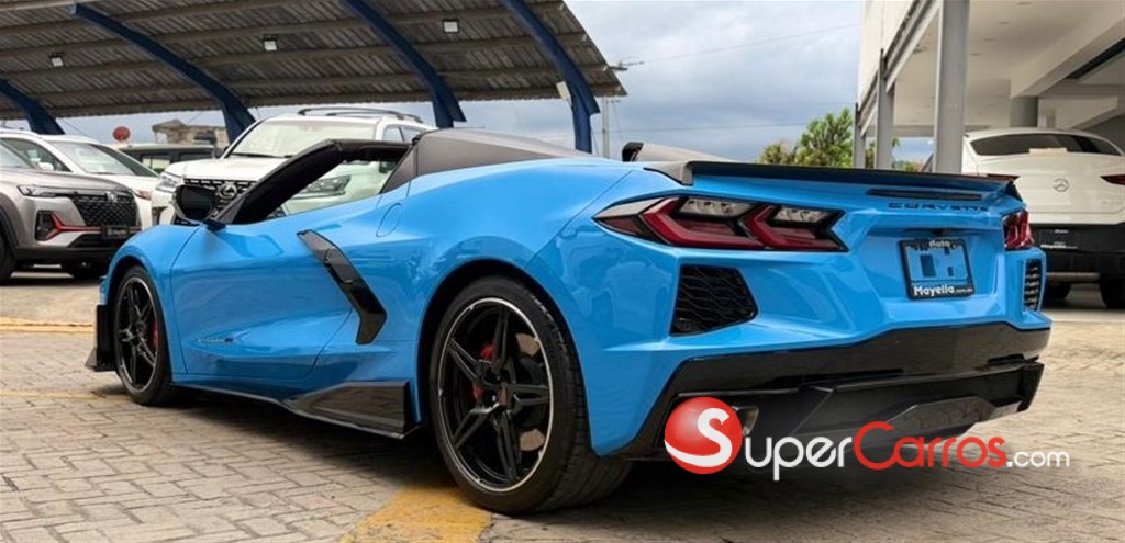 2023 Chevrolet Corvette Z51 Convertible — foto 8 / 10