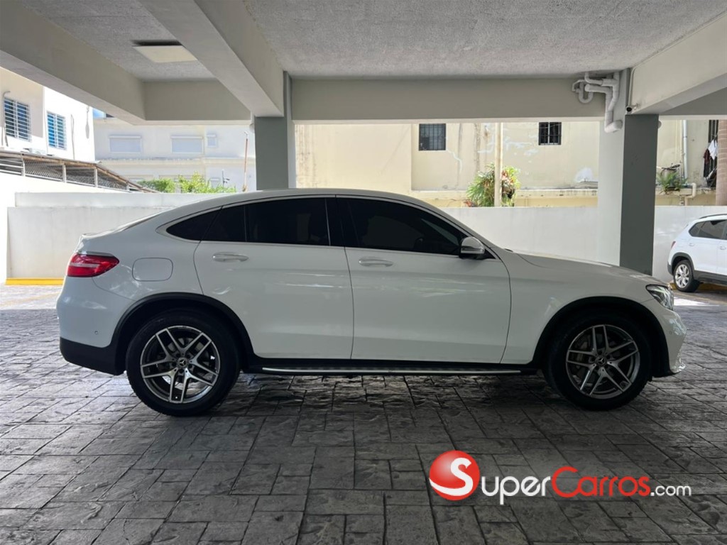 2019 Mercedes-Benz Clase GLC 250 4Matic Coupe — foto 3 / 9