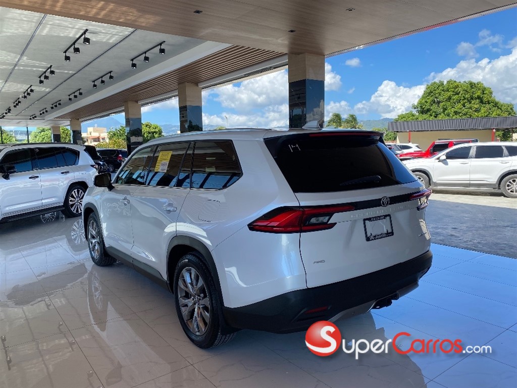 2024 Toyota Grand Highlander Limited — foto 4 / 12