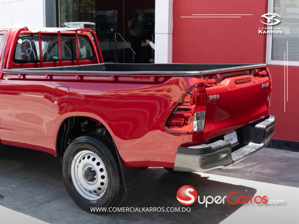 2027 Toyota Hilux — foto 6 / 7