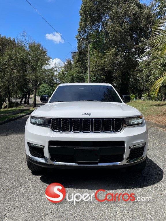 2021 Jeep Grand Cherokee L Limited — foto 2 / 9
