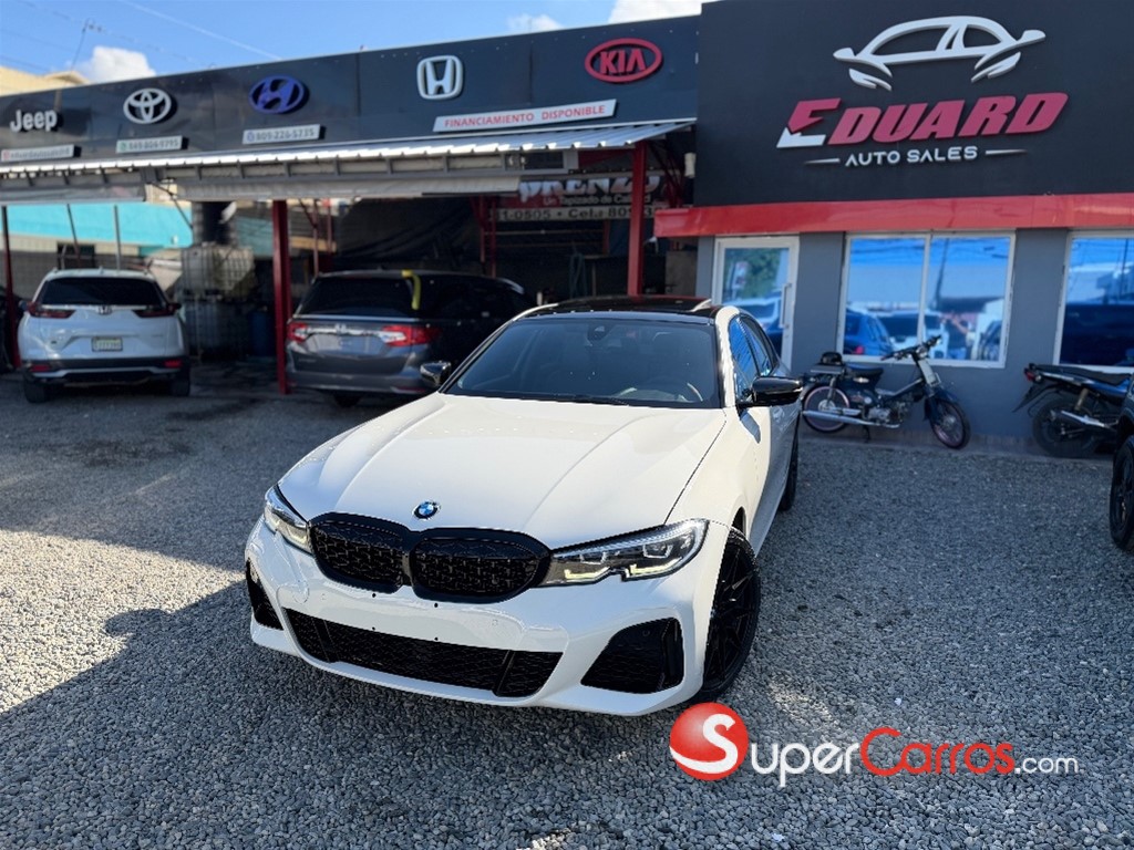 2020 BMW Serie 3 330i — foto 3 / 12