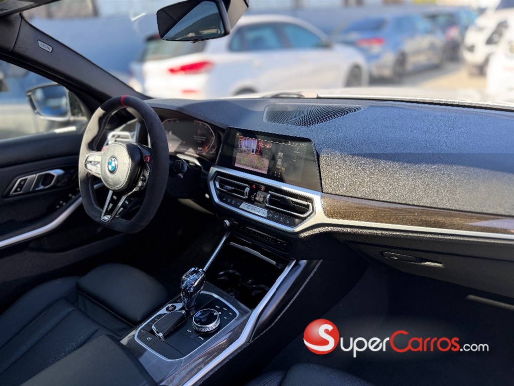 2020 BMW Serie 3 330i — foto 9 / 12