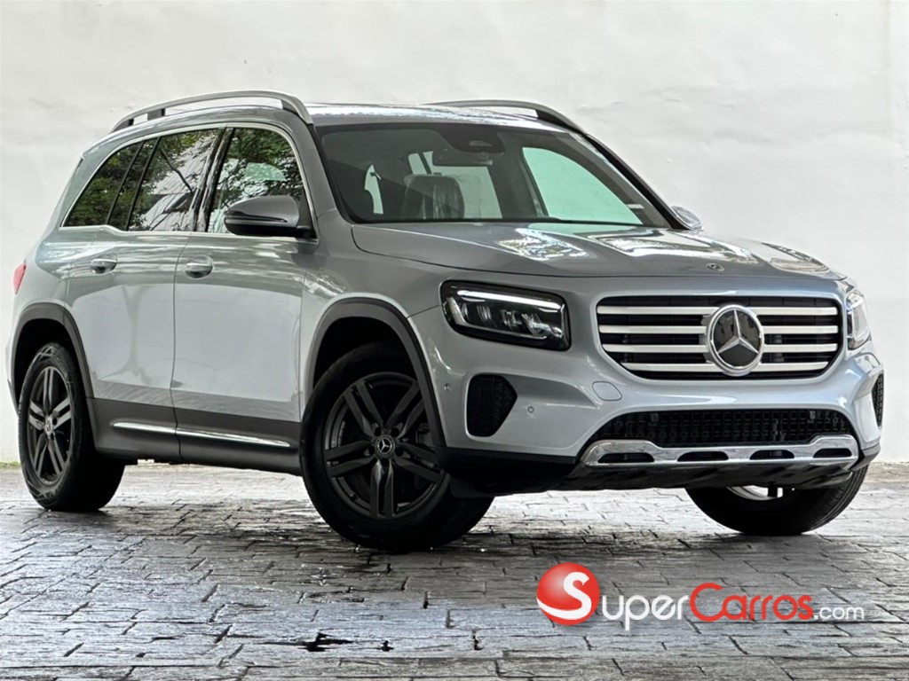 2026 Mercedes-Benz Clase GLB 200