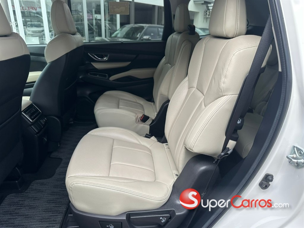 2022 Subaru Ascent Limited — foto 6 / 8