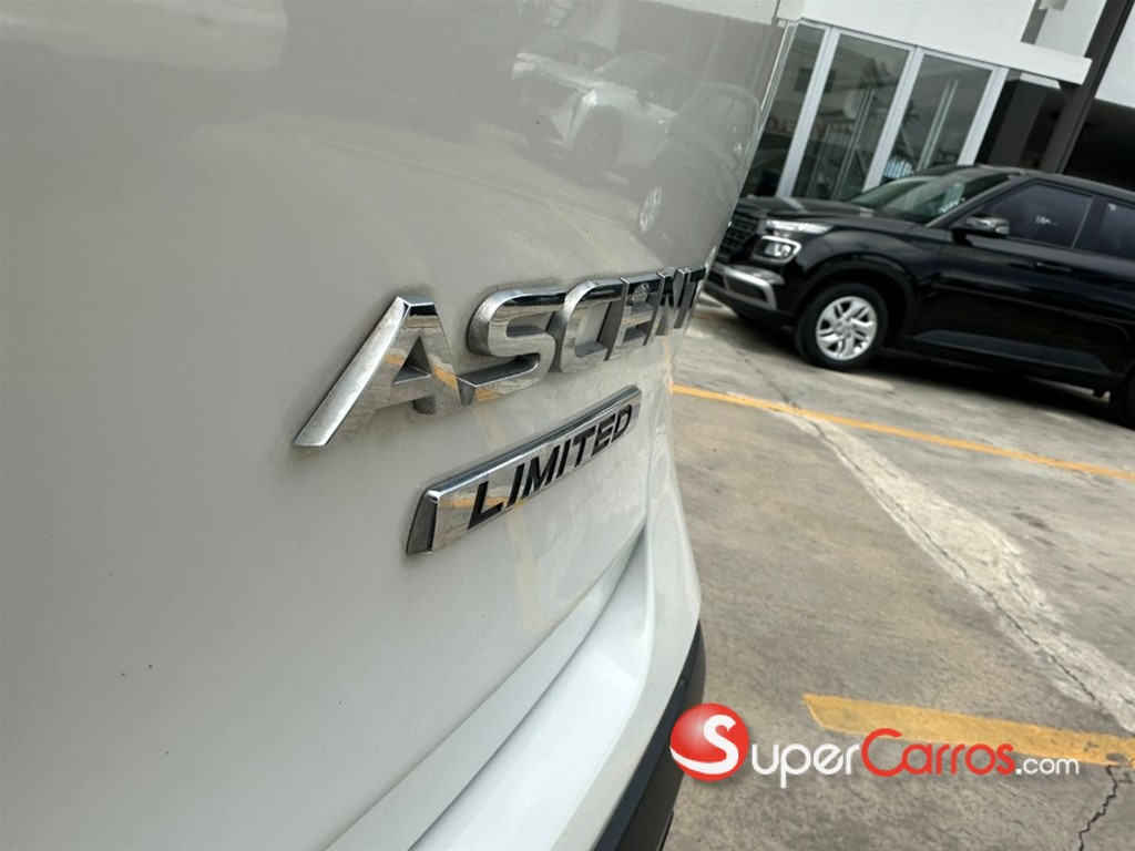 2022 Subaru Ascent Limited — foto 7 / 8