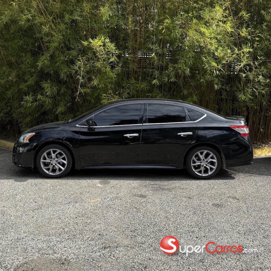 2014 Nissan Sentra SR — foto 3 / 8