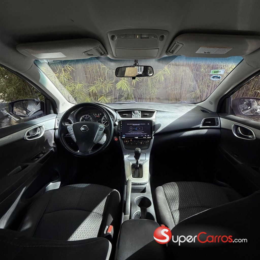 2014 Nissan Sentra SR — foto 5 / 8