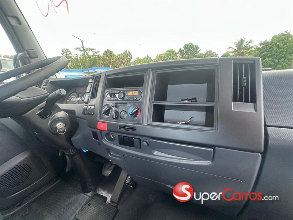 2026 Isuzu FTR 21 Pies — foto 6 / 12