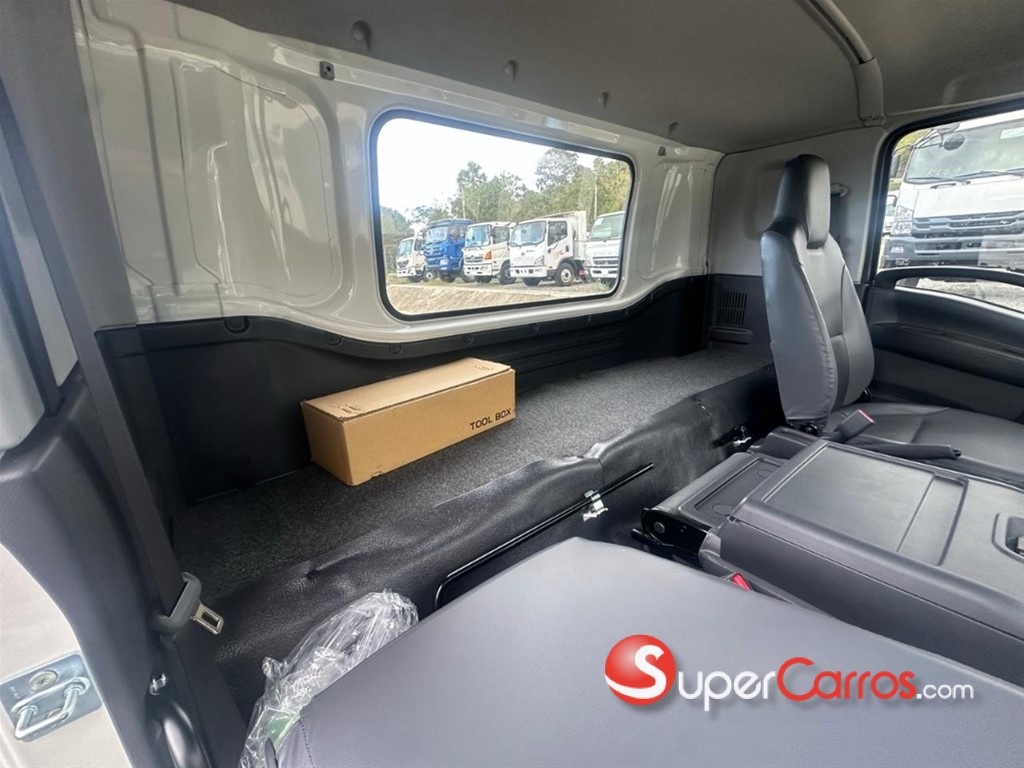 2026 Isuzu FTR 21 Pies — foto 7 / 12