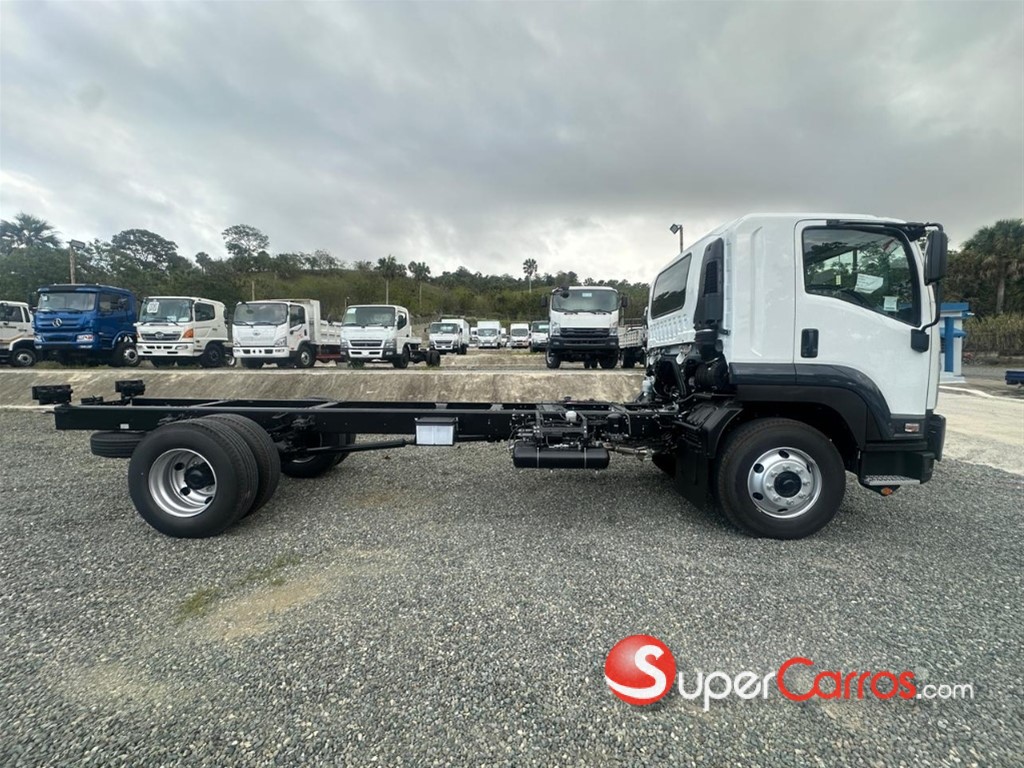 2026 Isuzu FTR 21 Pies — foto 9 / 12
