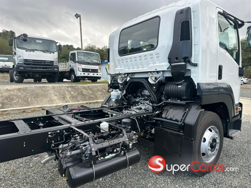 2026 Isuzu FTR 21 Pies — foto 11 / 12