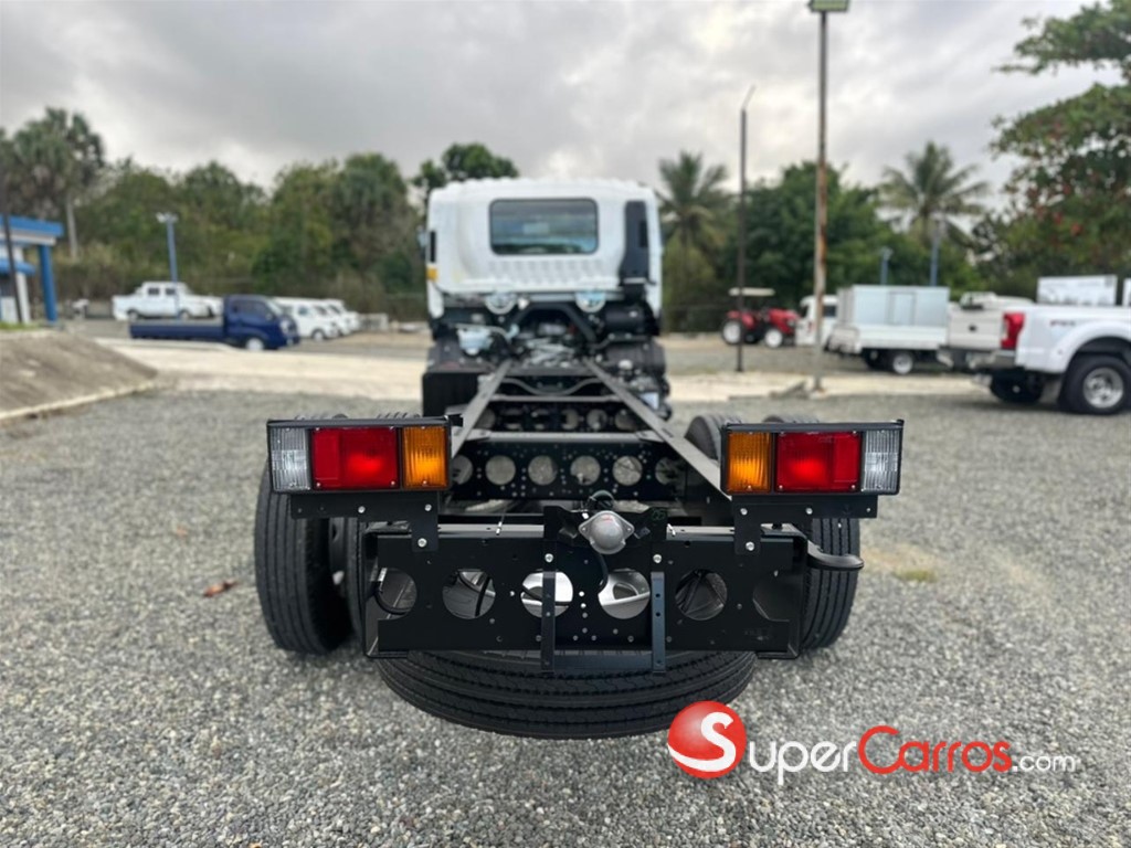2026 Isuzu FTR 21 Pies — foto 12 / 12