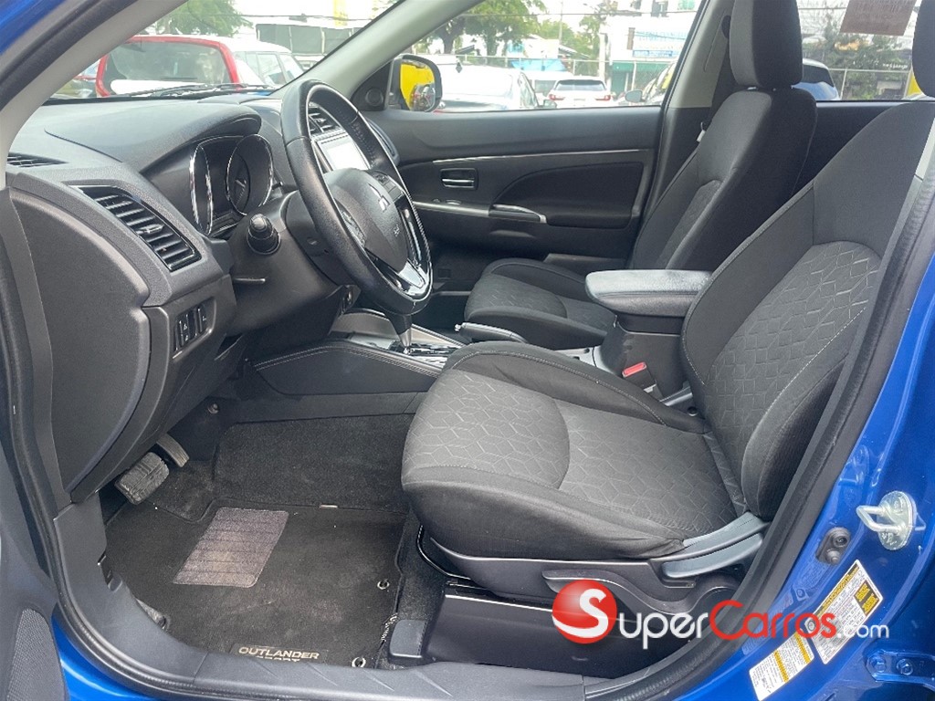 2021 Mitsubishi Motors Outlander Sport — foto 8 / 10