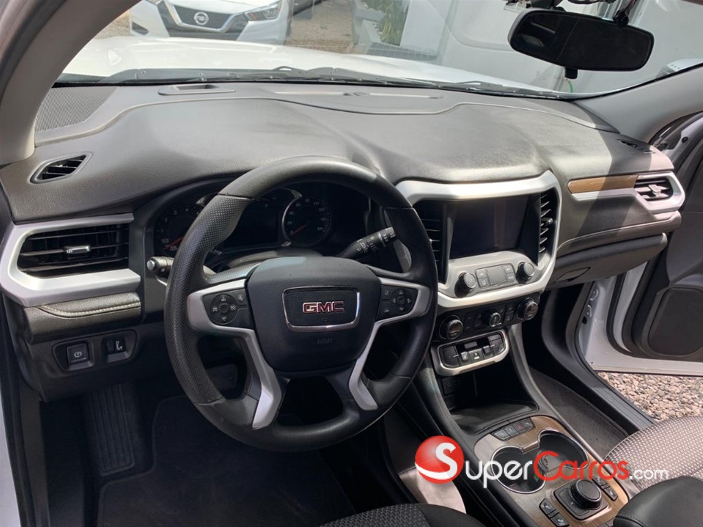 2021 GMC Acadia — foto 3 / 8