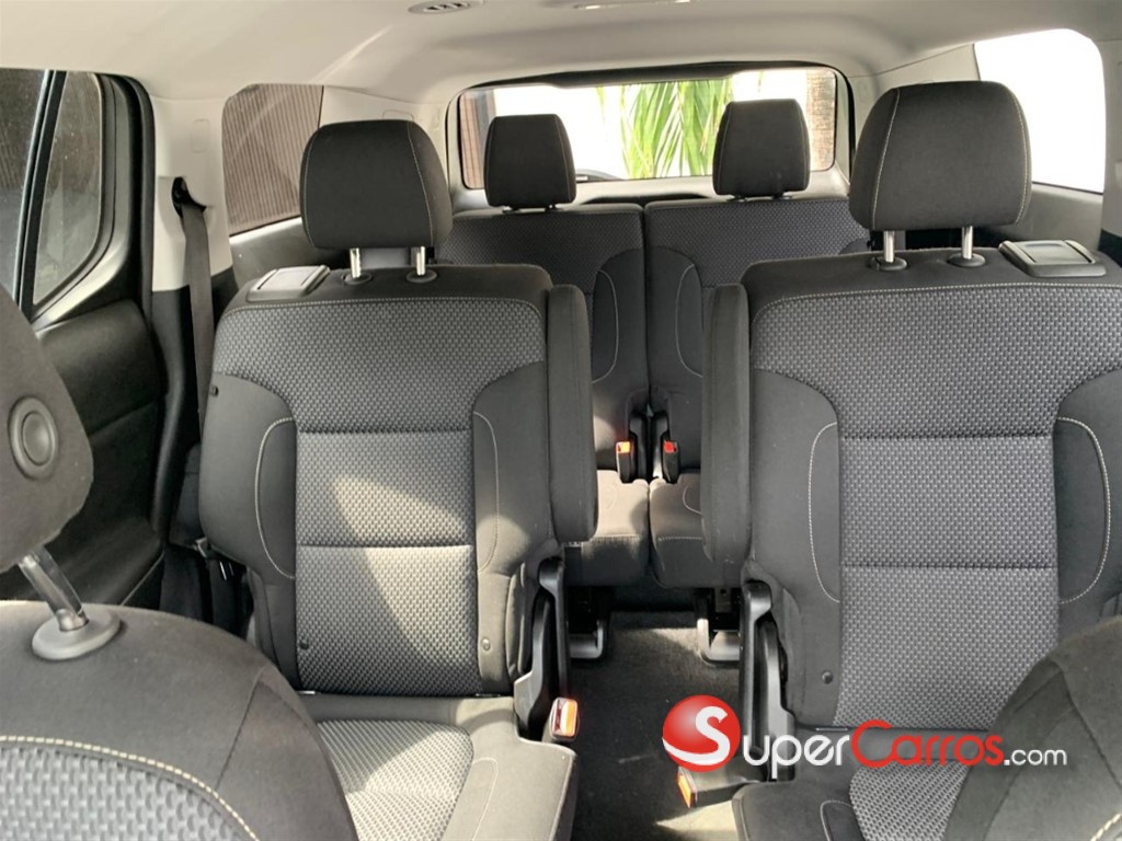2021 GMC Acadia — foto 6 / 8