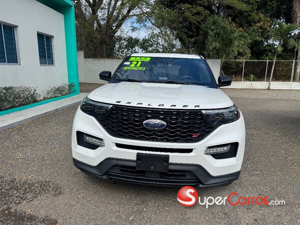 2021 Ford Explorer ST — foto 2 / 12