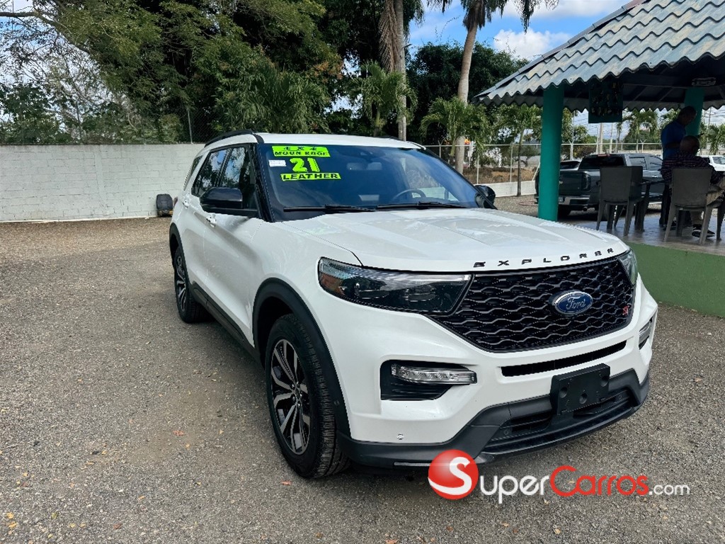 2021 Ford Explorer ST — foto 3 / 12
