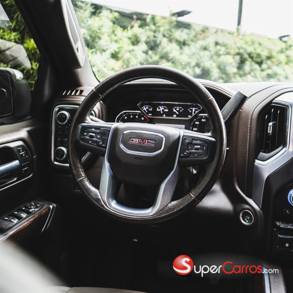 2021 GMC Sierra 1500 AT4 DURAMAX — foto 8 / 12
