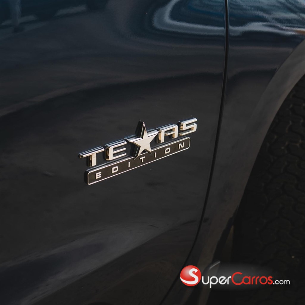 2021 Chevrolet Silverado 1500 RST — foto 3 / 12