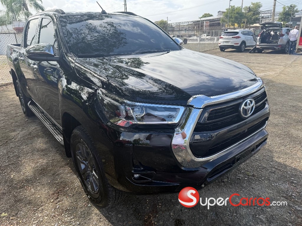 2024 Toyota Hilux Limited — foto 2 / 11