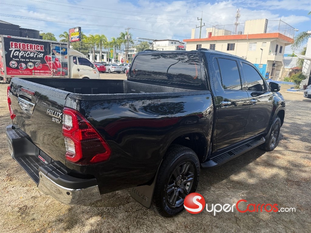2024 Toyota Hilux Limited — foto 5 / 11
