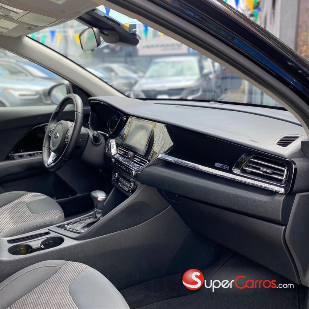 2020 Kia Niro — foto 12 / 12