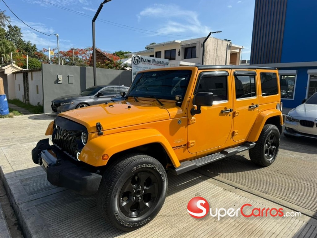2012 Jeep Wrangler Unlimited Sahara — foto 3 / 10