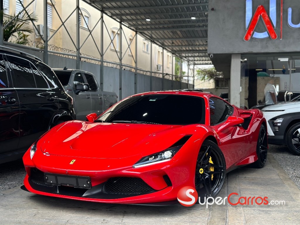 2022 Ferrari F8 Tributo — foto 2 / 11