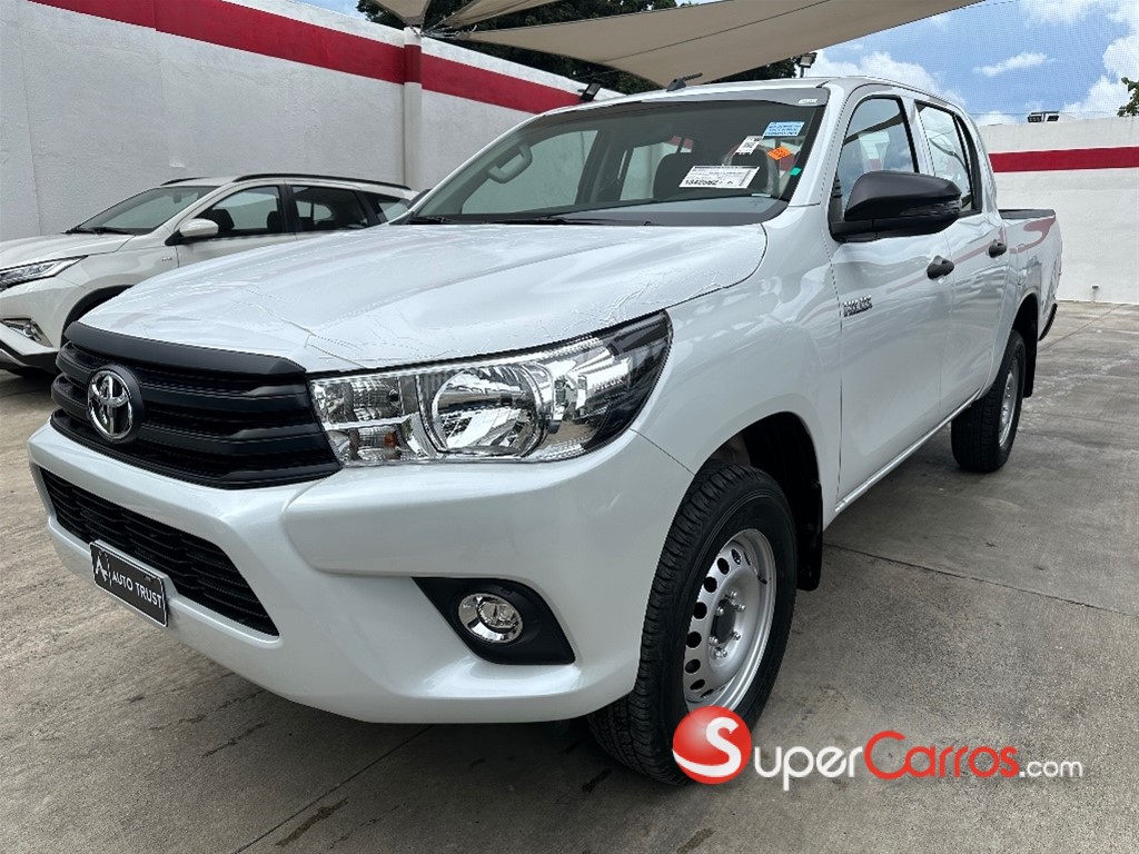 2026 Toyota Hilux — foto 3 / 9