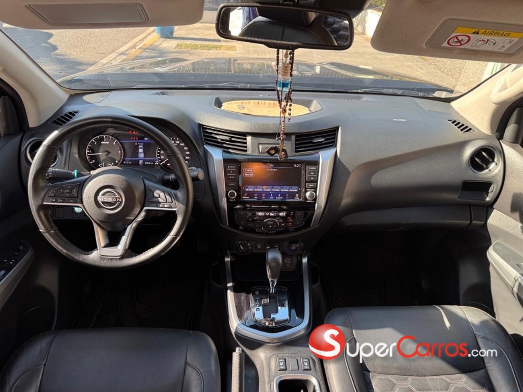 2025 Nissan Frontier LE — foto 5 / 10