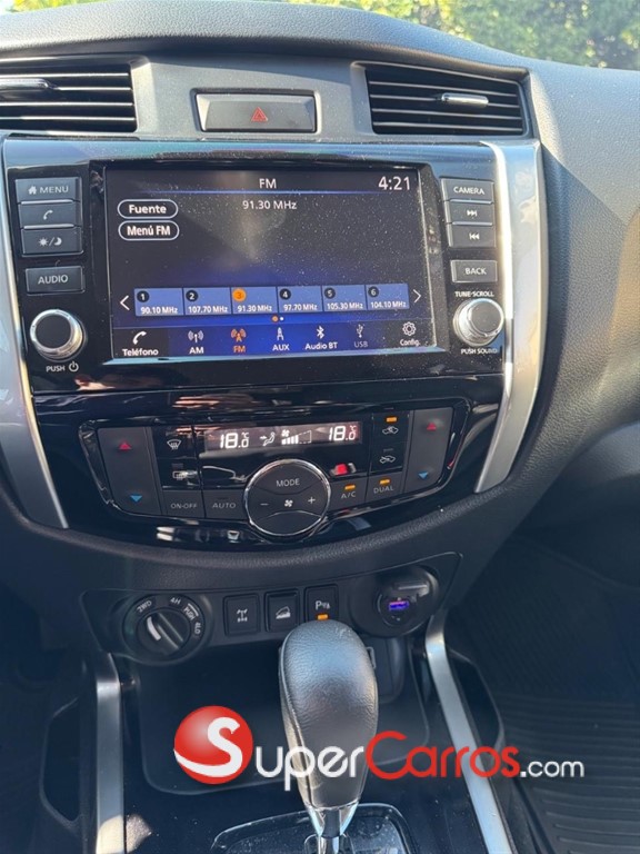 2025 Nissan Frontier LE — foto 8 / 10