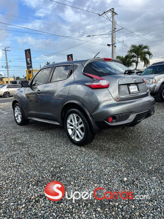 2016 Nissan Juke — foto 6 / 9