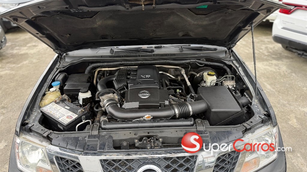 2017 Nissan Frontier Pro-4X — foto 7 / 8