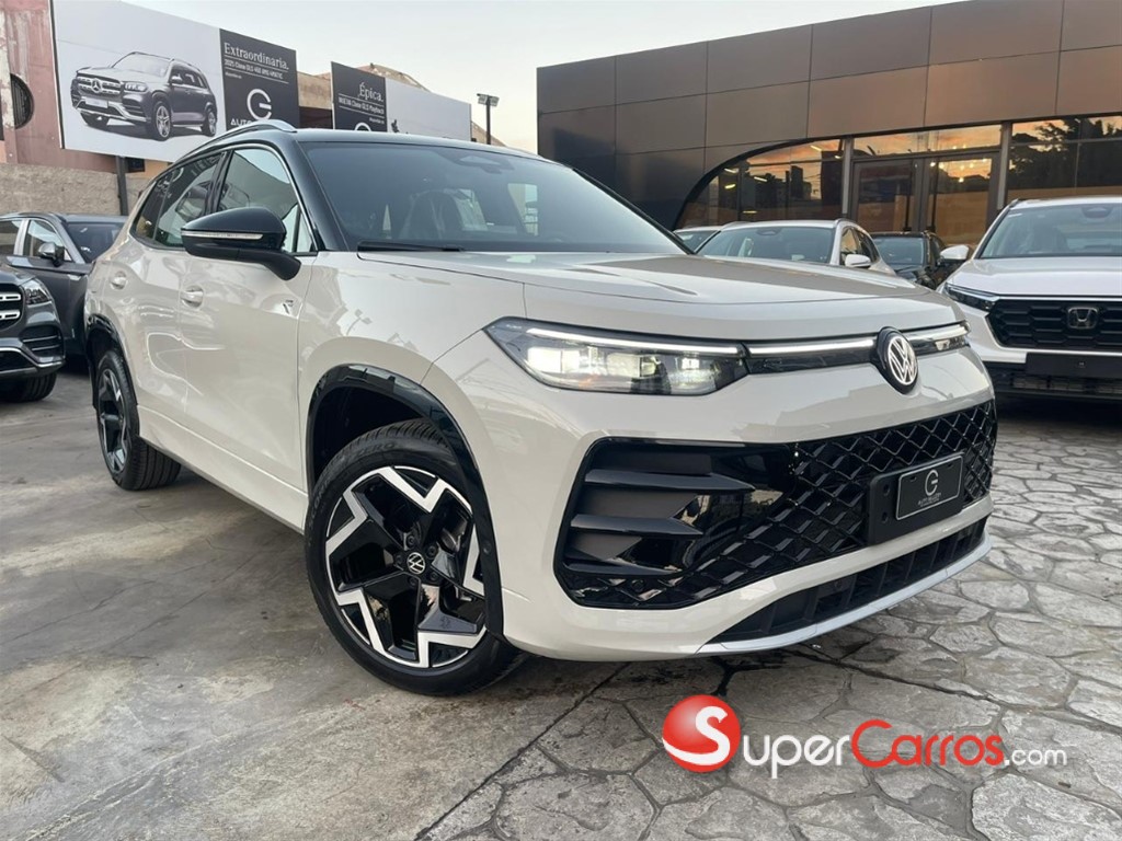 2026 Volkswagen Tiguan R Design — foto 2 / 12