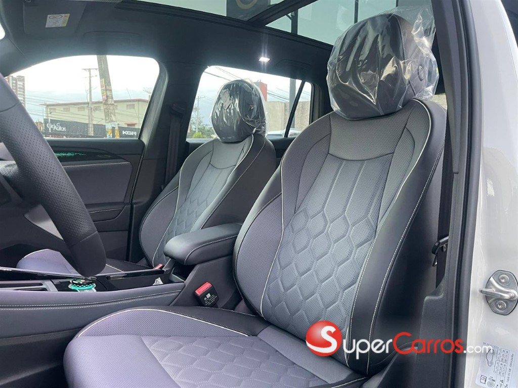 2026 Volkswagen Tiguan R Design — foto 6 / 12