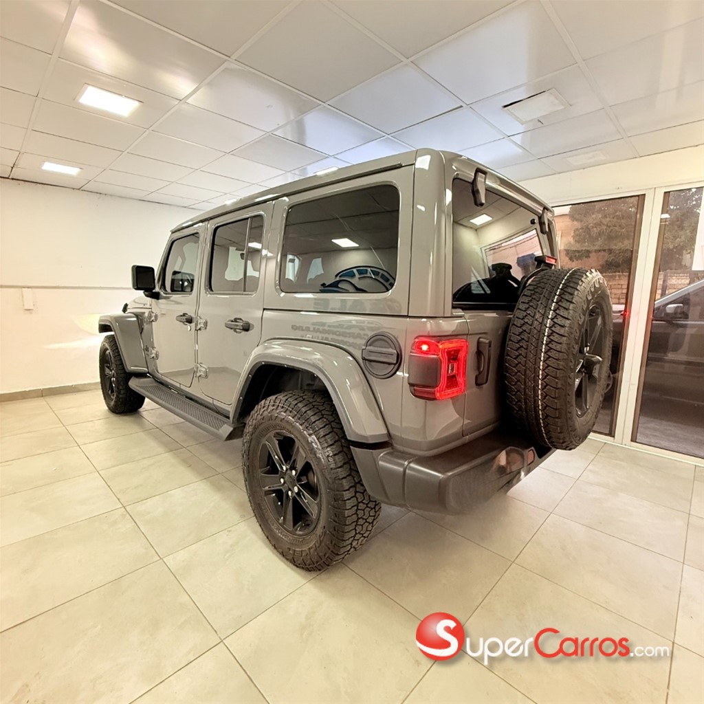 2021 Jeep Wrangler Sahara Unlimited — foto 5 / 10
