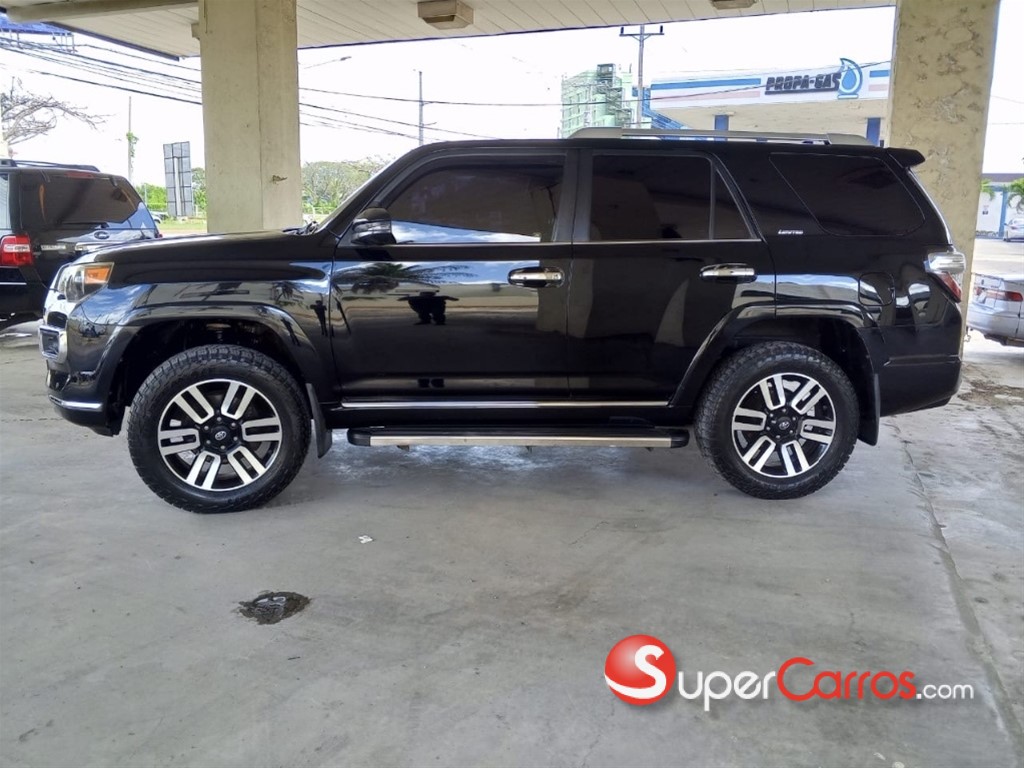 2014 Toyota 4 Runner Limited — foto 6 / 12