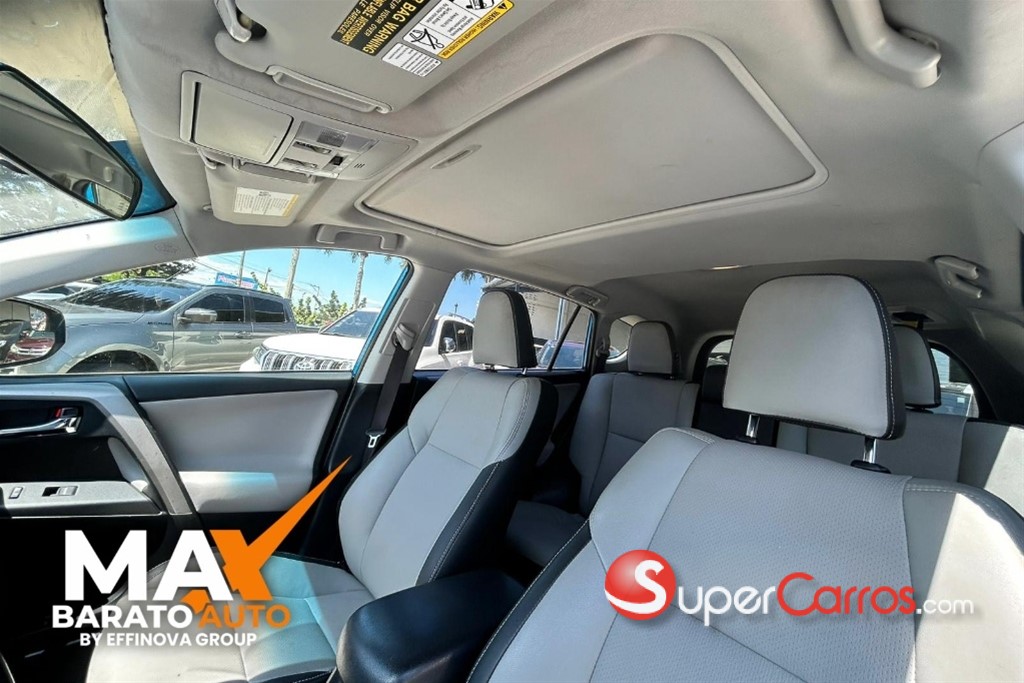 2016 Toyota RAV4 XLE Hybrid — foto 6 / 12