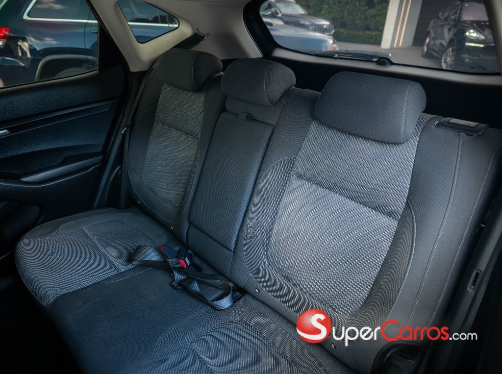 2023 Kia Seltos LX — foto 7 / 10