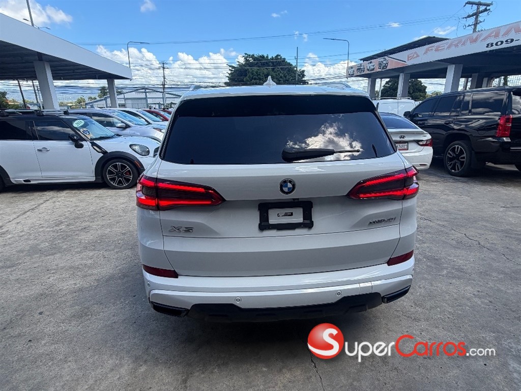 2019 BMW X 5 XDRIVE 40i — foto 9 / 12
