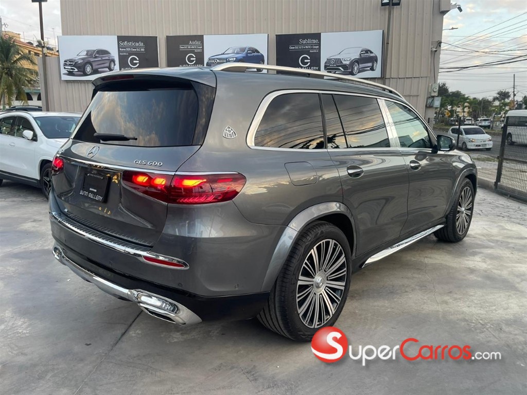 2026 Mercedes-Benz Clase GLS 600 Maybach — foto 8 / 12