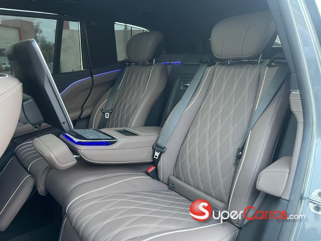 2026 Mercedes-Benz Clase GLS 600 Maybach — foto 11 / 12