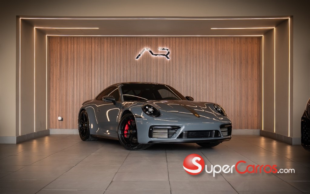 2023 Porsche 911 Carrera GTS