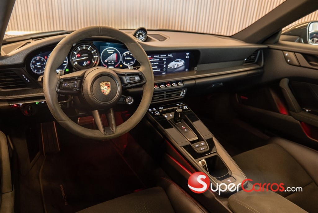 2023 Porsche 911 Carrera GTS — foto 6 / 12