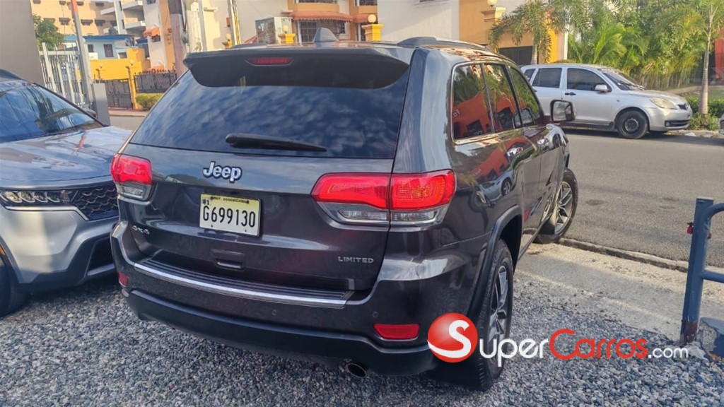 2018 Jeep Grand Cherokee Limited 4x4 — foto 8 / 12