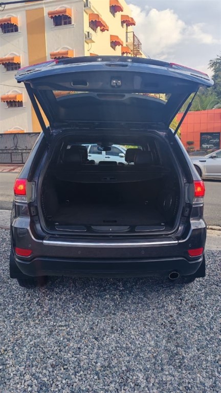2018 Jeep Grand Cherokee Limited 4x4 — foto 11 / 12